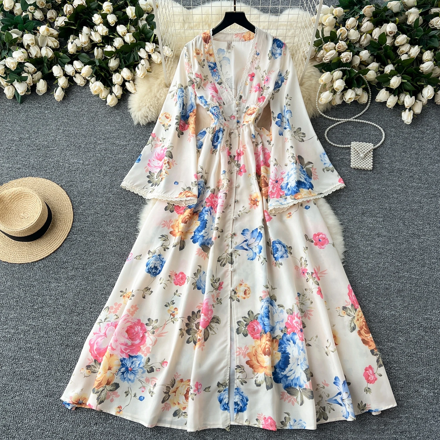 Clothland Women Sweet Floral Maxi Dress Lace Patchwork Flare Sleeve One Piece Retro Female Chic Long Dresses Mujer QD631