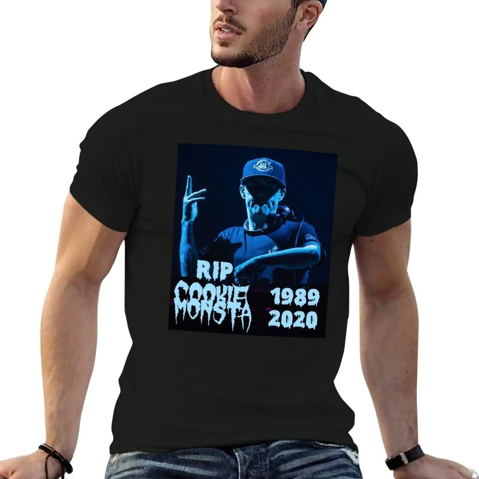 nderek bingah RIP DJ Cookie Monsta T-Shirt Retro Style Print Casual Top