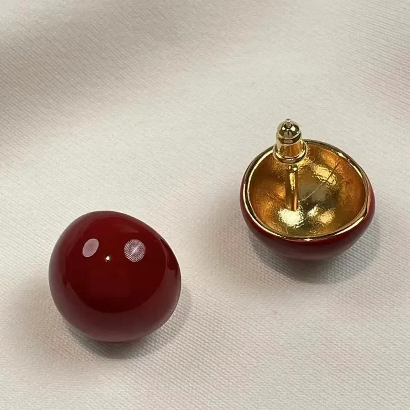 2024 new retro Hong Kong style angora red stud earrings drip glaze hemisphere 925 silver needle ins premium temperament