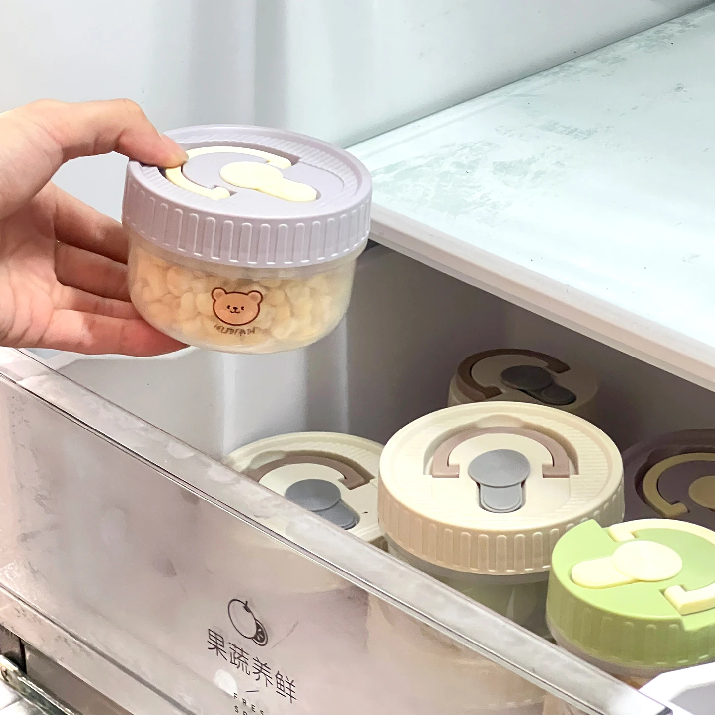 WORTHBUY Mini Plastic Sealed Food Fresh-keeping Box Refrigerator Food Storage Container Reusable Round Fruit Snack Box With Lid