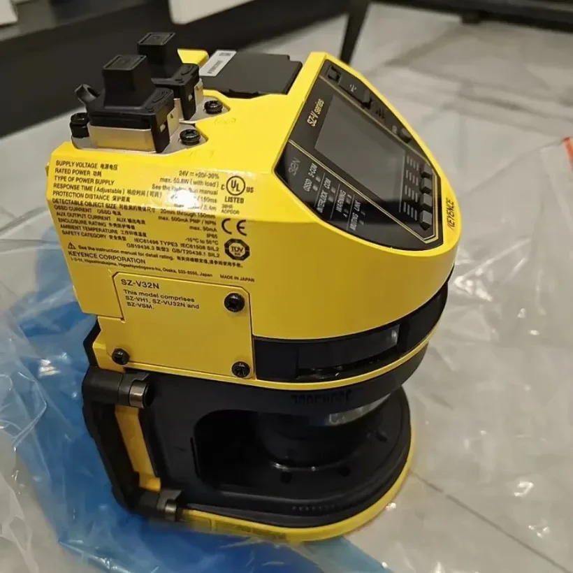 1PC New KEYENCE SZ-V32N SZV32N Safety Laser Scanner#xhd