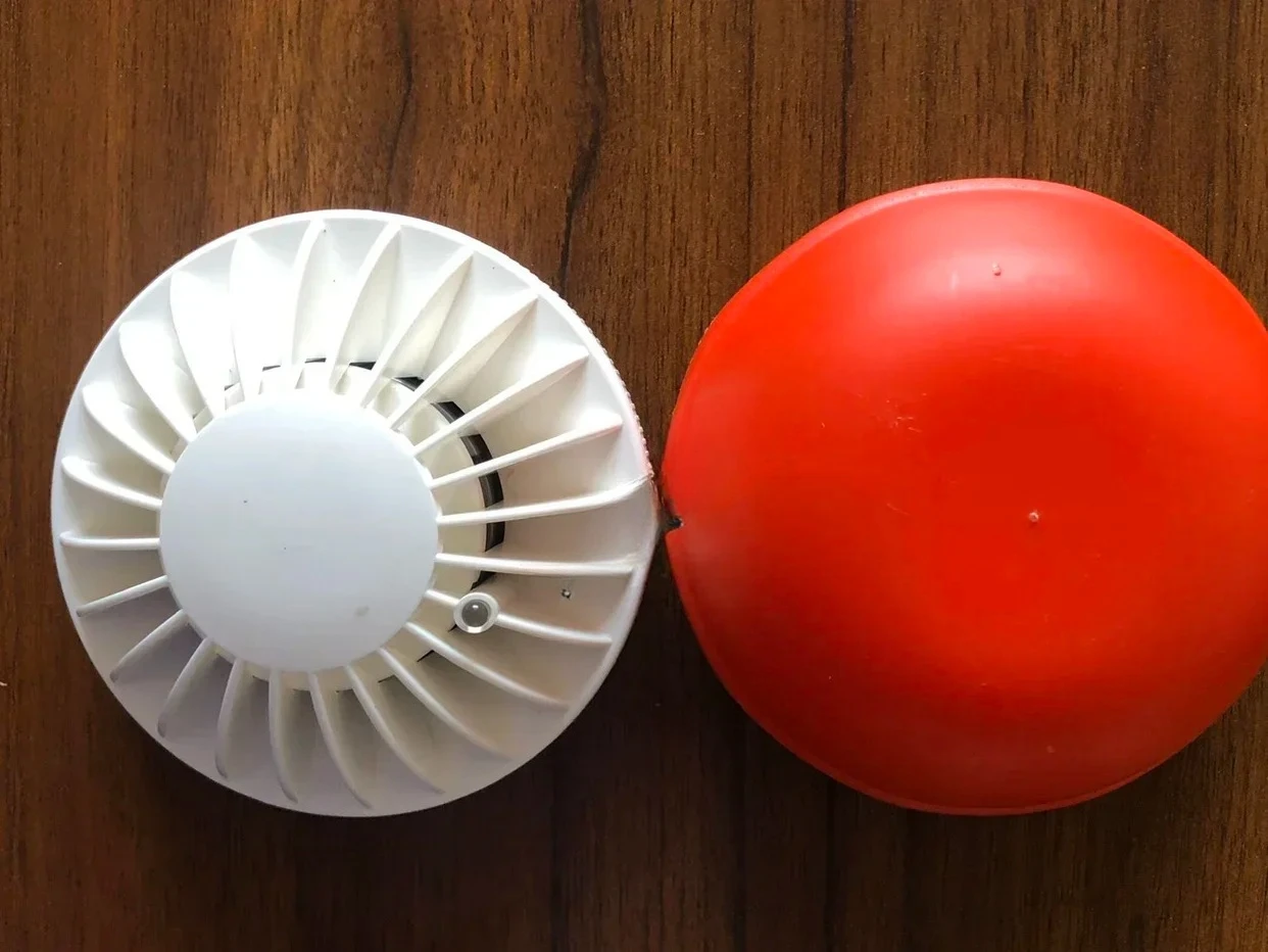 

BHH-220 Composite Detector MULTI SENSOR DET. In stock