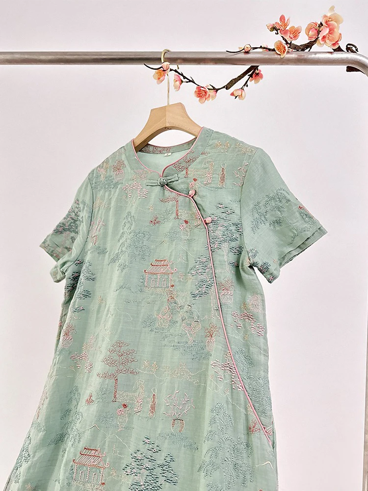 

Новая китайская национальная тенденция с тяжелой вышивкой, улучшенная длинная юбка Dr Summer New Faion с косыми пуговицами