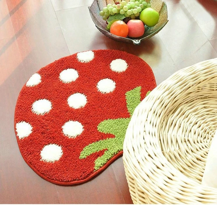 Cartoon Strawberry Shape Soft Flexible Carpet Mat Rug For Kid Floor Tapete Living Room Bathroom Kitchen Area Rug Home Decoration