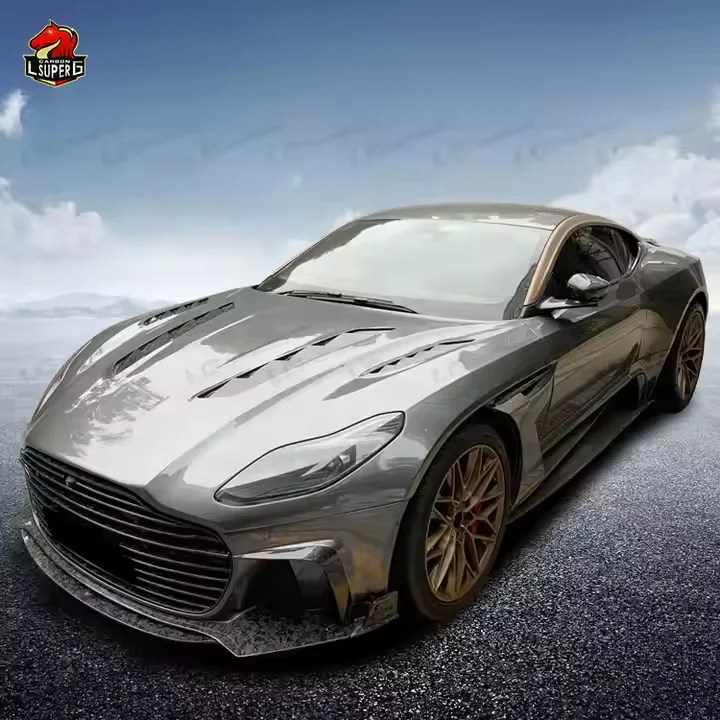 Car Modification Parts Body Kit für Aston Martin DB11 Upgrade auf M Style Carbon Fiber Bodykit