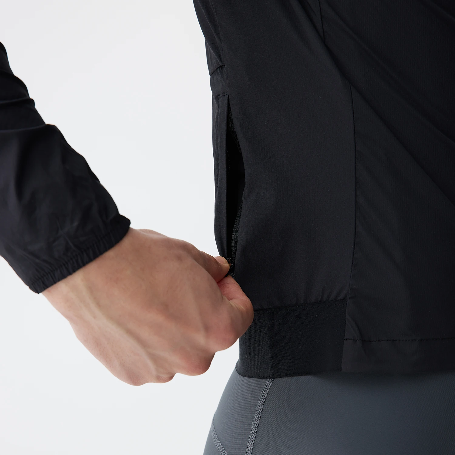 SPEXCEL 26 Main Ganzjahres-Leichtfahrradjacke, winddichte Rennradjacke mit 2 Reißverschlusstaschen – Detail 5