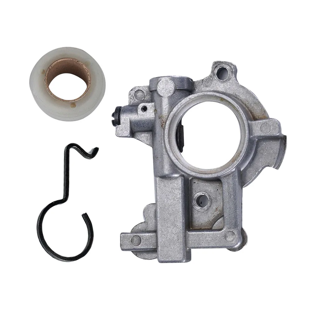 Kit oliatore pompa olio di ricambio per parti di oliatura con molla a vite senza fine adatta per motoseghe modello 066 MS650 e MS660