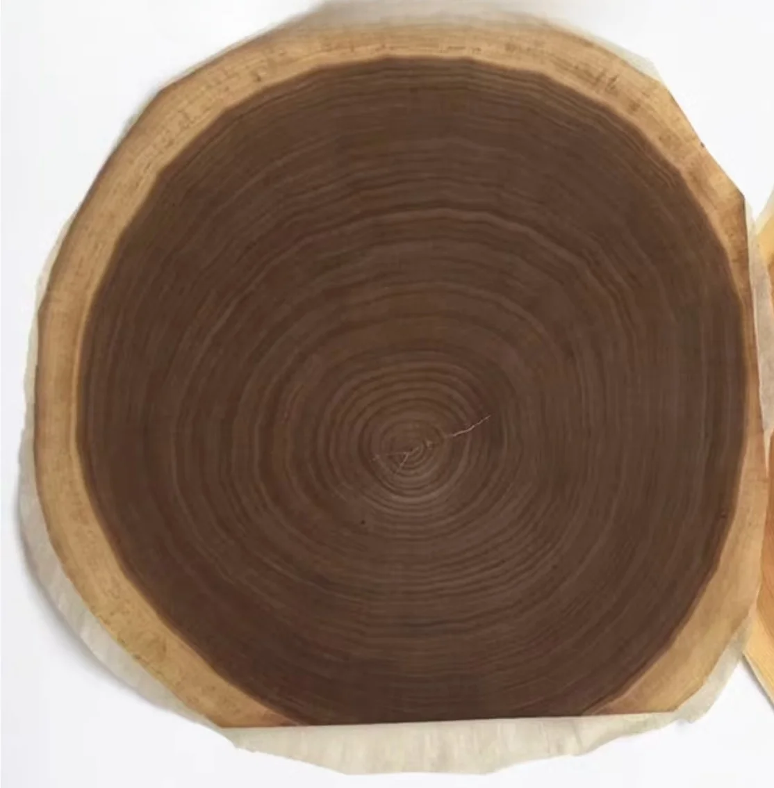 Natural Black Walnut Tree Ring Wood Veneer Beautiful Annual Ring Decorative Veneer Outer diameter:380/520mm Thick:0.3mm