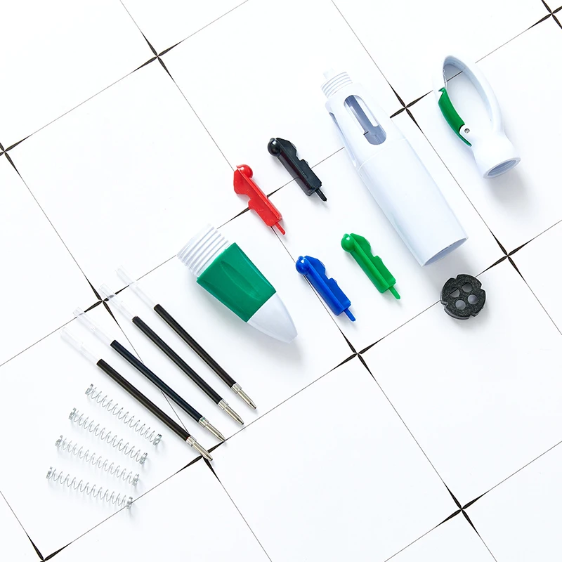Criativo Montanhismo Botão Press Pen, Caneta de Bolso Portátil, Empurrando Plástico, Caneta Esferográfica de Quatro Cores, Material Escolar, 2Pcs