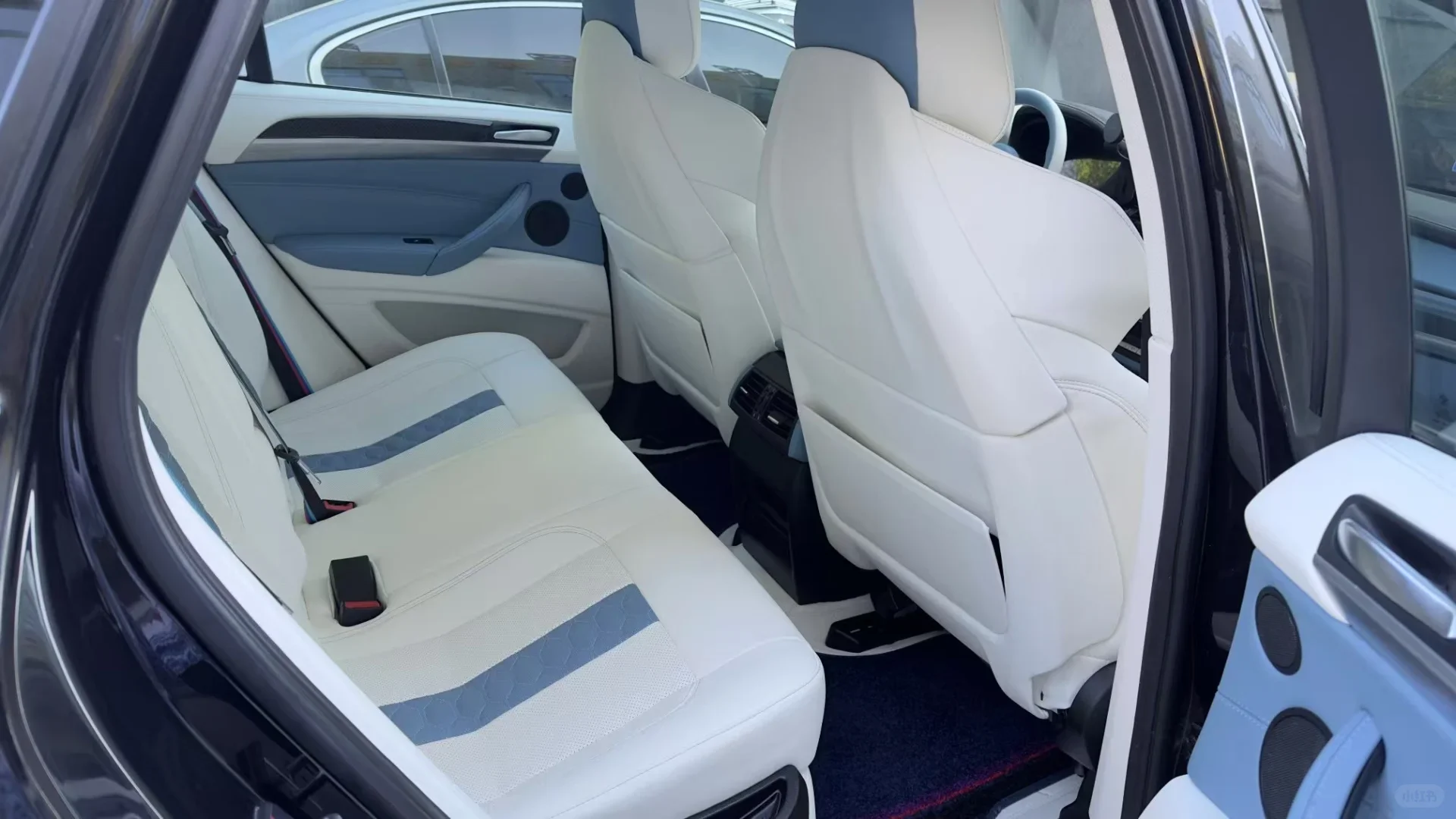 High End Electric Seat Upgrade for Custom White and Blue Leather with Quilted Pattern Full Set