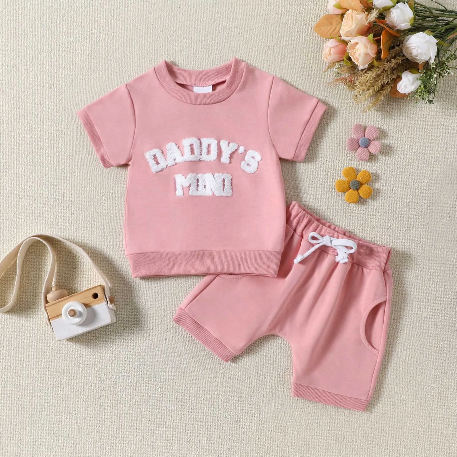 

Infant Baby Girls Summer Clothes Sets Letter Print Toddler Short Sleeve T Shirt Tops+Shorts 2Pc Set Outfits Baby Clothing 0-3T