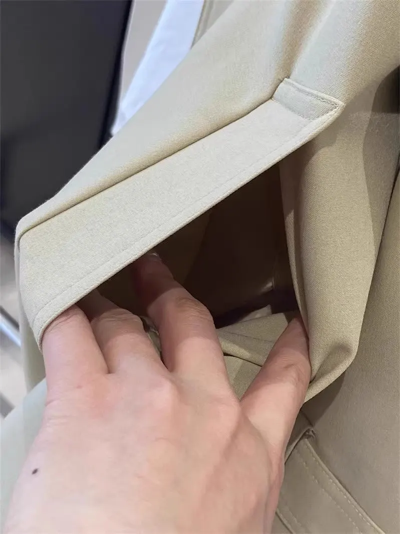 Cappotto da donna Briti Sle con cintura in vita lunghezza midi bottone singolo Cappotto lungo Sve Altro materiale Capispalla Faion stagione primaverile