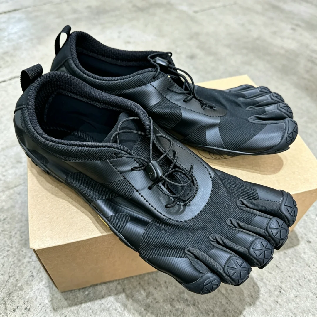

Luxury Brand Vibram Unisex Training Shoes FiveFingers Summer Breathable Five-Toe Sandals Outdoor Soft-sole Non-slip Hiking Shoes