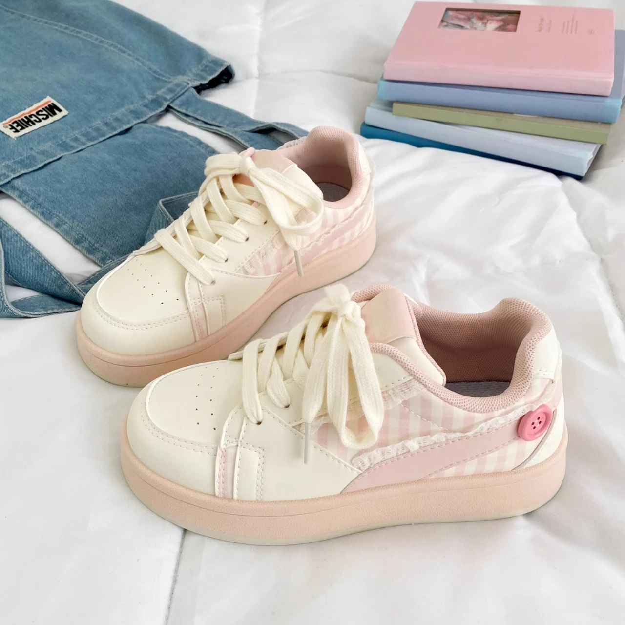 

Sweet Girls Running Shoes Breathable Candy Color Kids Casual Shoes Soft Sole 2025 Autumn New Children Skate Shoes Princess Style