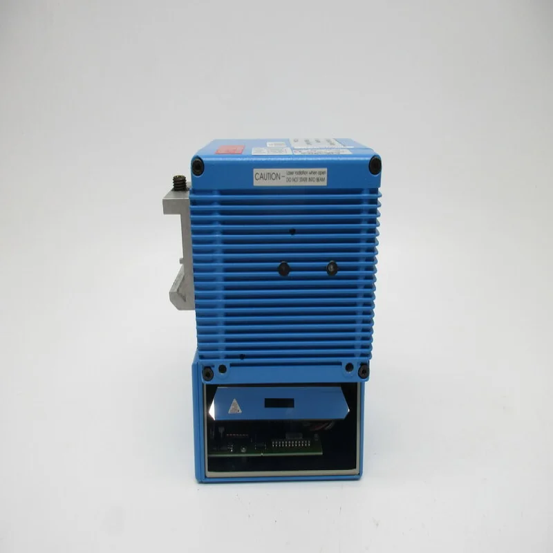 

Оригинальный новый CLV4901010 1016959 NSNP для ПЛК