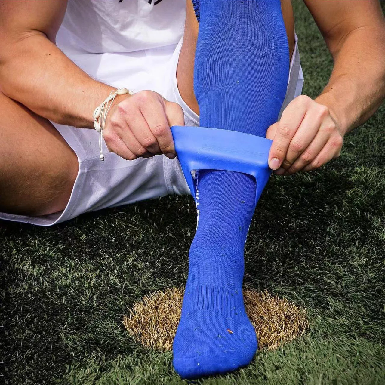 2026 Upgraded 1 Pair Soccer Shin Guard Strap - Soft Silicone Shin Pad Holder, Football Calf Band for Running Cycling Accessories