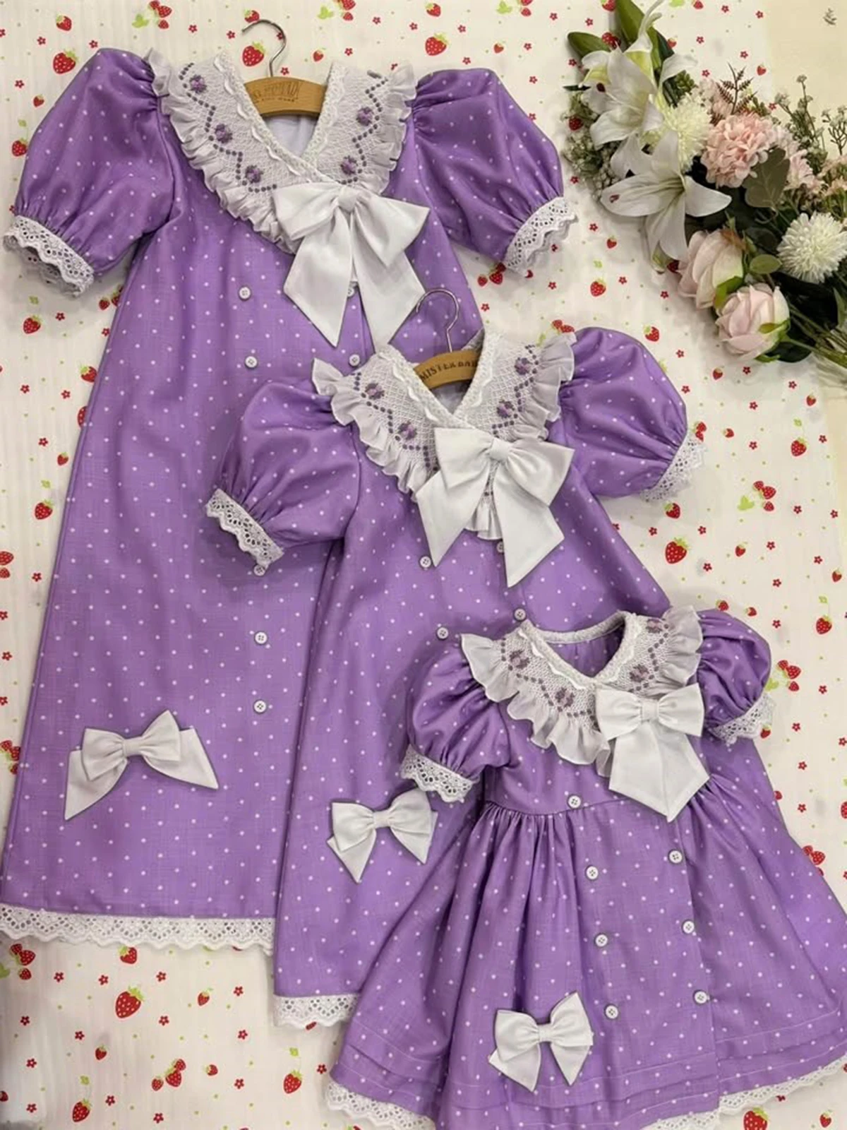 

Summer Girls Purple Polka Dot White Bow Smocked Dress for Casual Party Birthday Wedding Photography