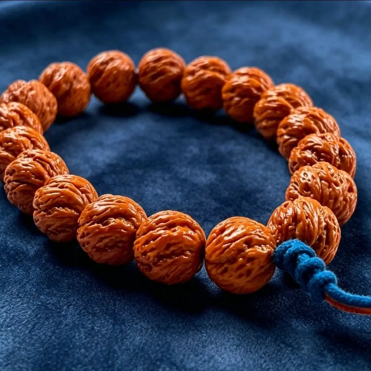 Chinese Style Lucky Natural Walnut Hand Carved Magic Monkey Head Beaded Bracelet Unisex Wenwan Prayer Beads Single Strand Wrist
