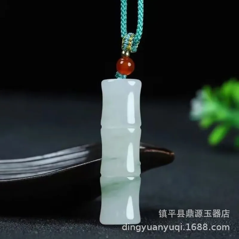 

Tianshan Emerald Color Buddha Guanyin Ruyi Pendant