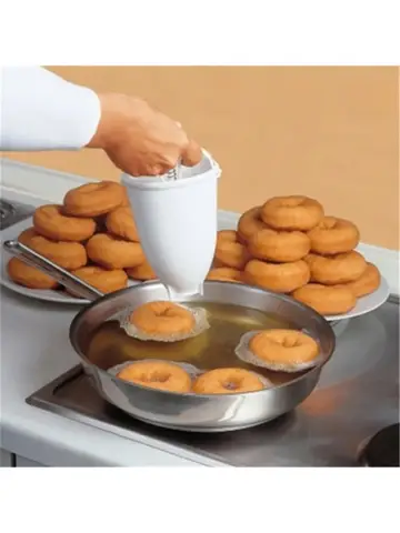 Pasticceria fai-da-te Strumenti per la cottura di pasticceria Dispenser per ciambelle Creazione di ciambelle Artefatto Stampo per dessert creativo Gadget da cucina Bakeware