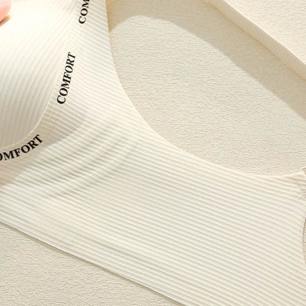 英語レターワイヤレスディープVブラジャー耐衝撃性ぴったりフィットプッシュアップ下着たるみ防止跡のつかないシームレスブラヨガ