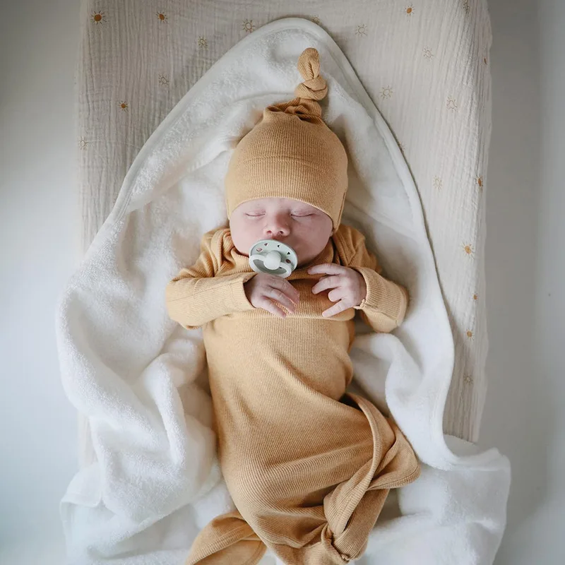 مصممة للأطفال والمناشف والقبعات ومناشف الحمام كبيرة الحجم لحديثي الولادة والأطفال الصغار