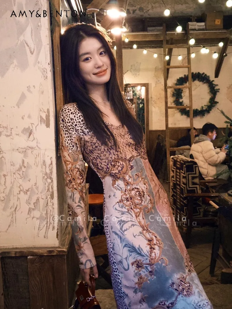 

Medieval Style Sexy and Elegant Leopard Print Splicing Long-sleeved V-neck Irregular Printing Waist-wrapped Hip Long Dress Women