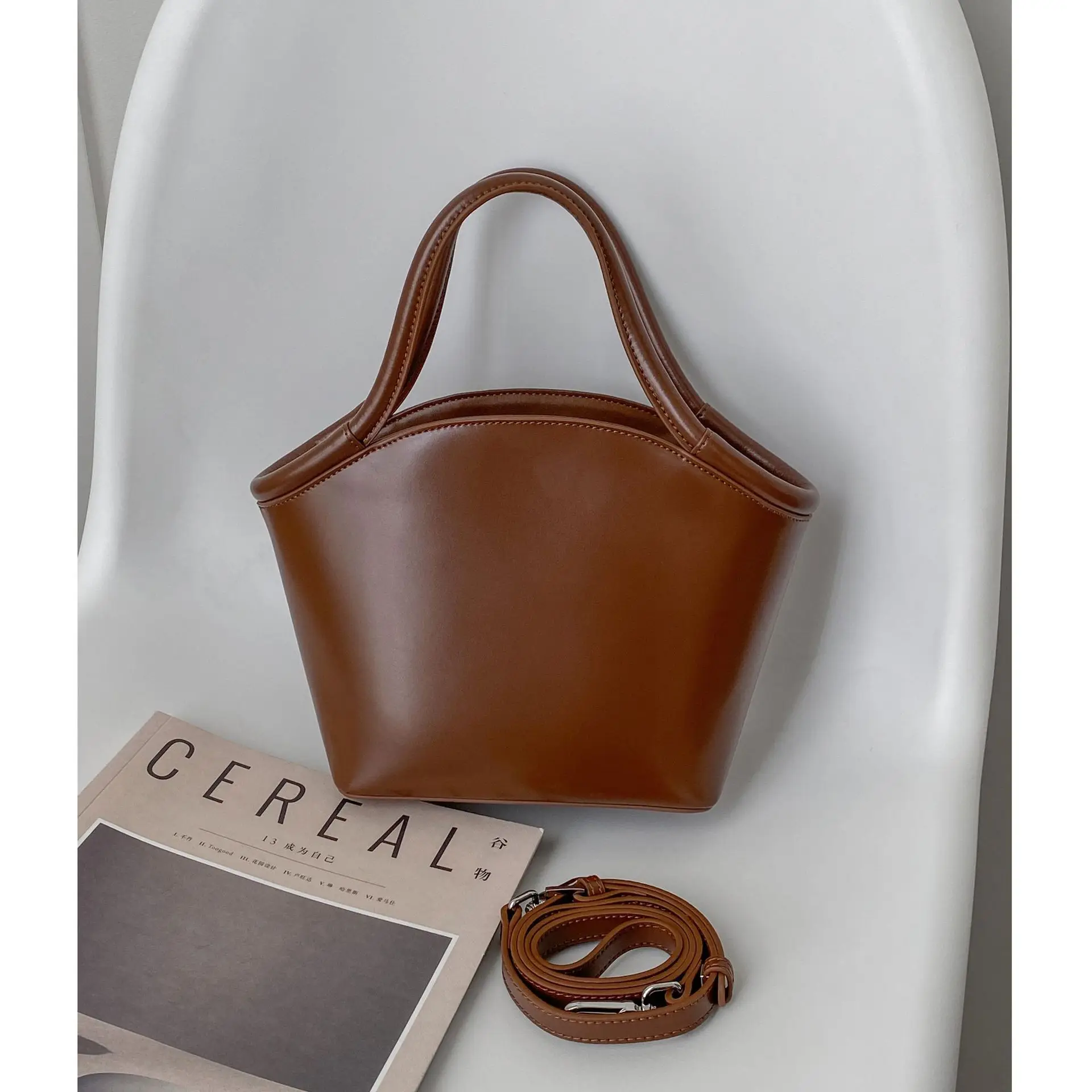 

Genuine Grade Leather Women Shoulder Crossbody Bucket Bag Luxury Designer Brand Ladies Cowhide Small Handbag for Woman Tote New