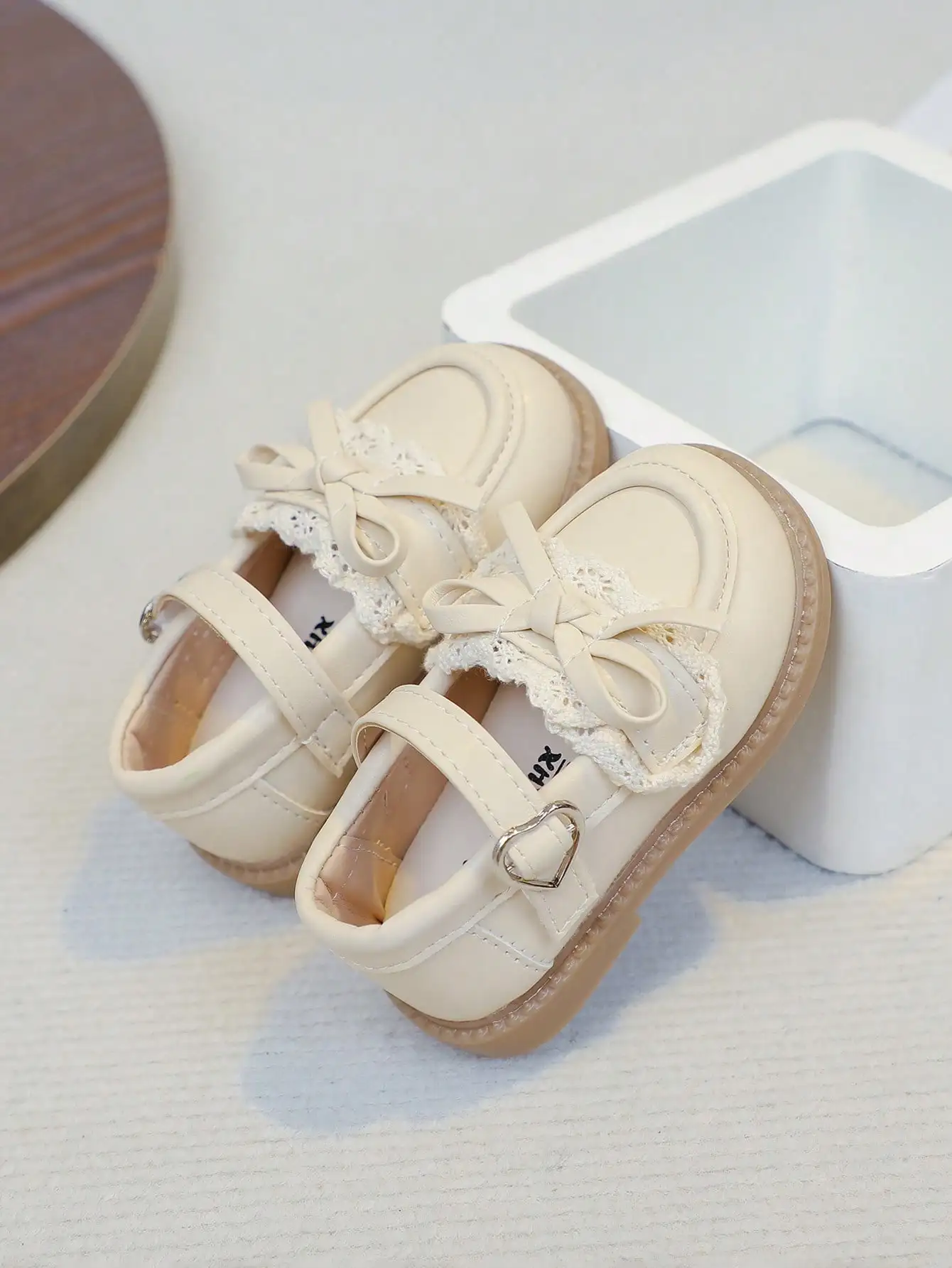1 Pair Beige Cute Fashion, Massage Sole Slip-On Design, Soft Bottom Non-Slip Flat Baby Shoes Children Shoes, Suitable For All Seasons