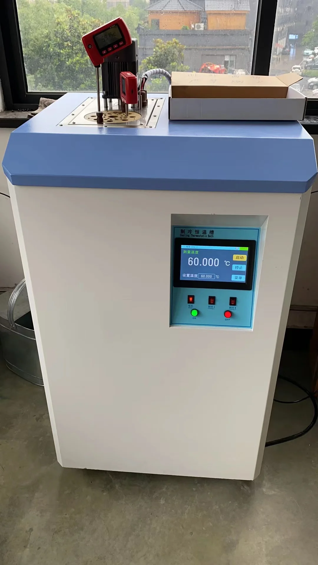 ET3871-40 -40~95C 220V Thermostatic Cooling Bath 17L Self-controlling Temperature Bath Calibration Instrument OEM