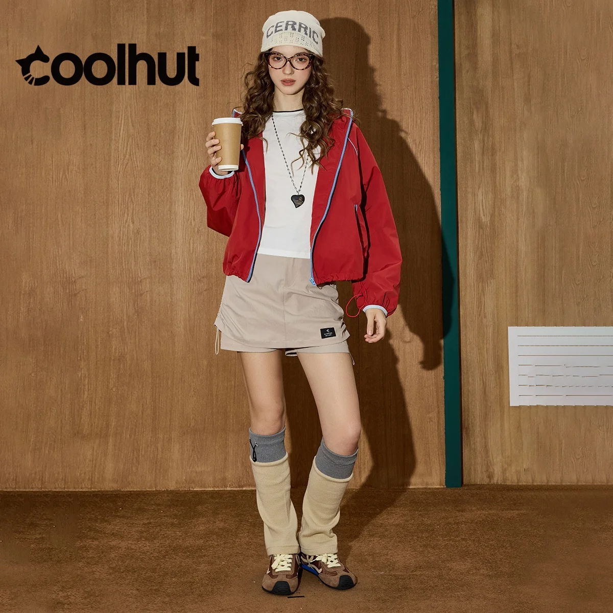 Cooler 2025 nova chegada feminina bloco de cor jaqueta com capuz casual solto ajuste recortado puffer casaco desportivo emagrecimento outono outerwear