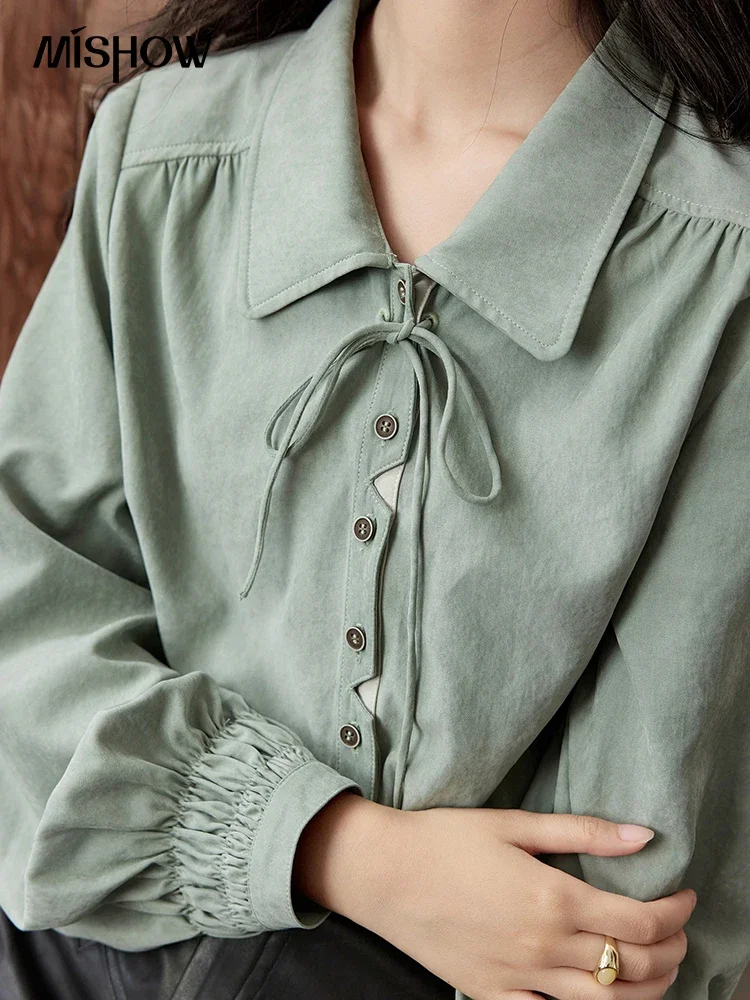 MISHOW Vintage Green Blouse Women French Lapel Bow Lace-up Top 2024 Autumn Sweet Shirt Sleeve Outwear Koszule do pracy MXD44C0337