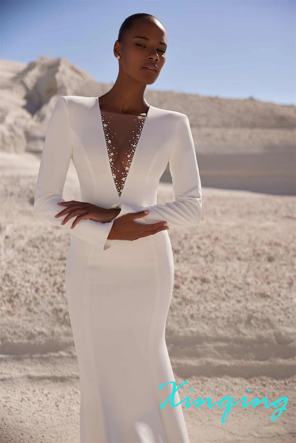 Robes de mariée sirène personnalisées en Jersey blanc, col en v exquis, manches longues, traîne Court, robes de mariée de l'industrie lourde