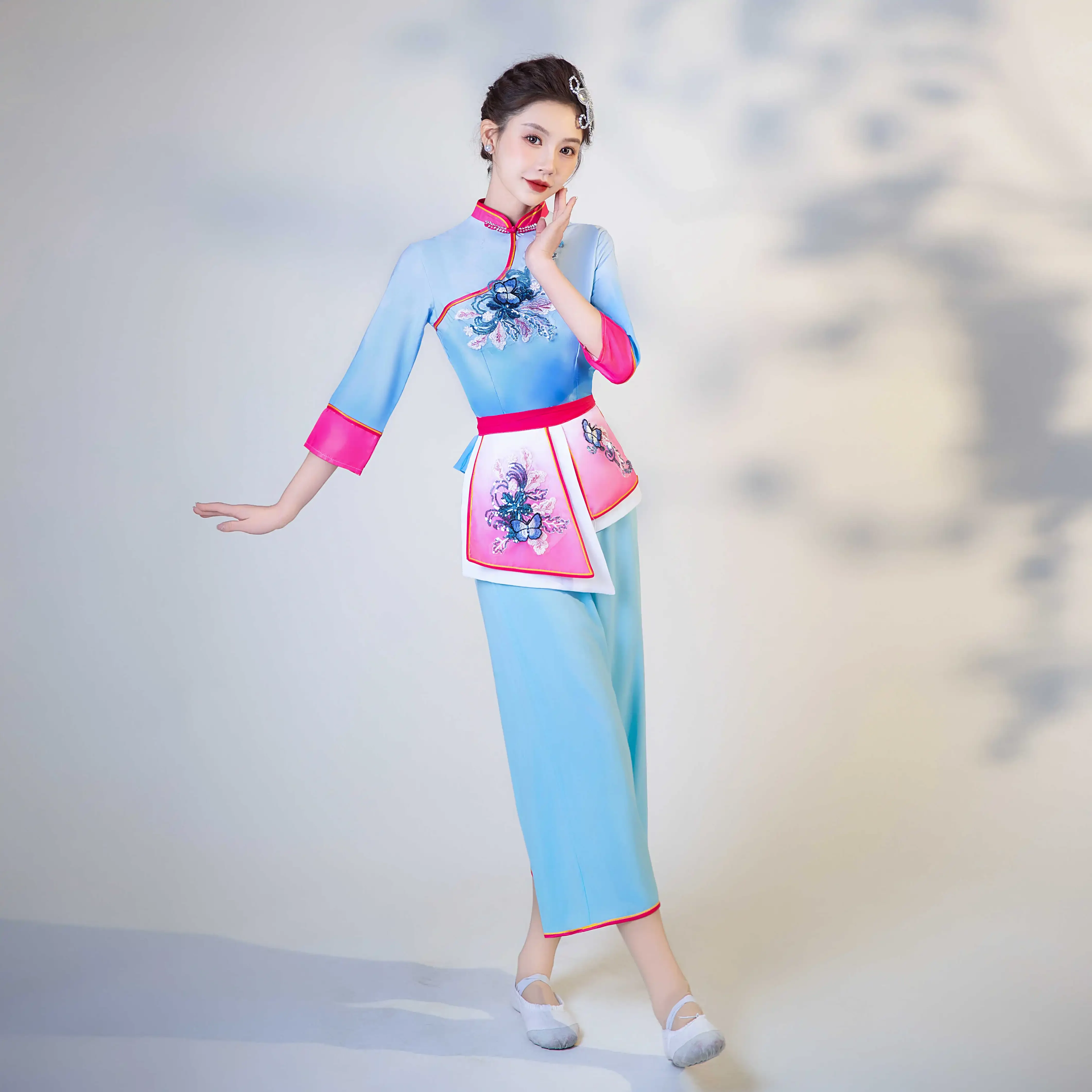 

New adult harvest festival costume bamboo hat dance costume Ethnic dance village maid tea dance costume