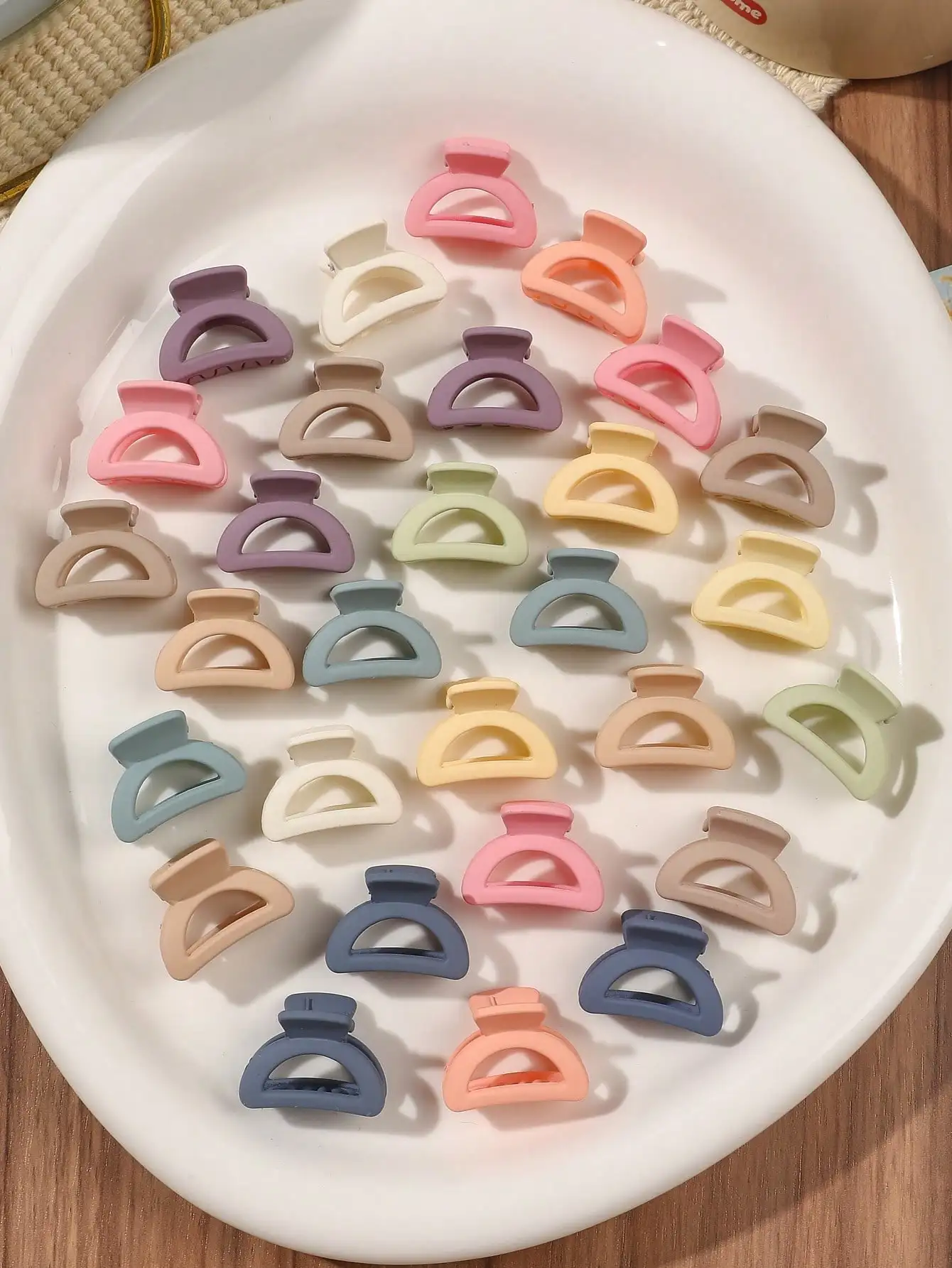 30PCS Mini Halbkreis Hohl Haar Clips für Frauen Tiny Hair Creaseless Styling Klaue Clips Casual Vielseitige Haar Zubehör – Detail 6