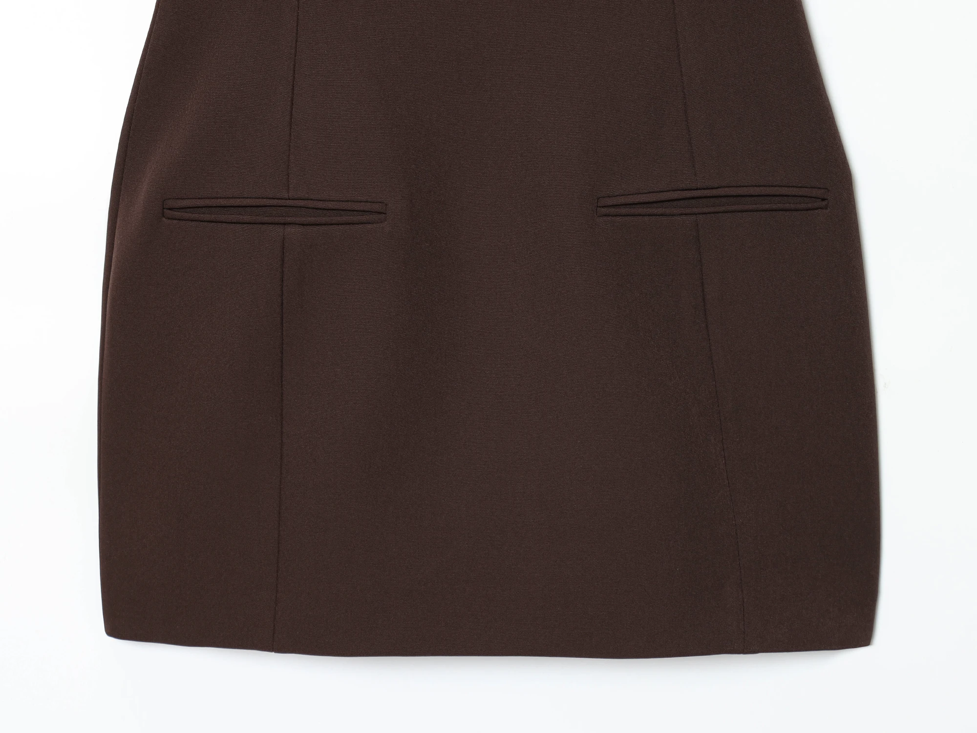 فستان KONDALA أنيق للعشاء فستان قصير ضيق مطوي بأكمام قصيرة فستان قصير 2025 موضة رومانسية الحد الأدنى للنساء فستان الحفلات #6