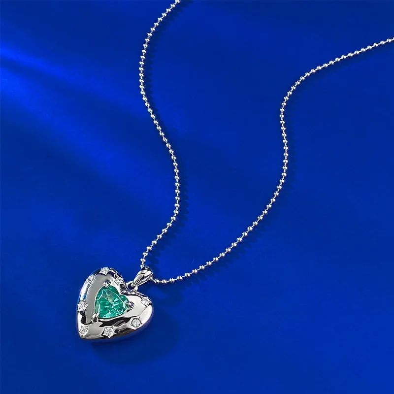 

New S925 Pure Silver Love Paraiba Ice Flower Cut 8 * 8 Heart Pendant Jewelry
