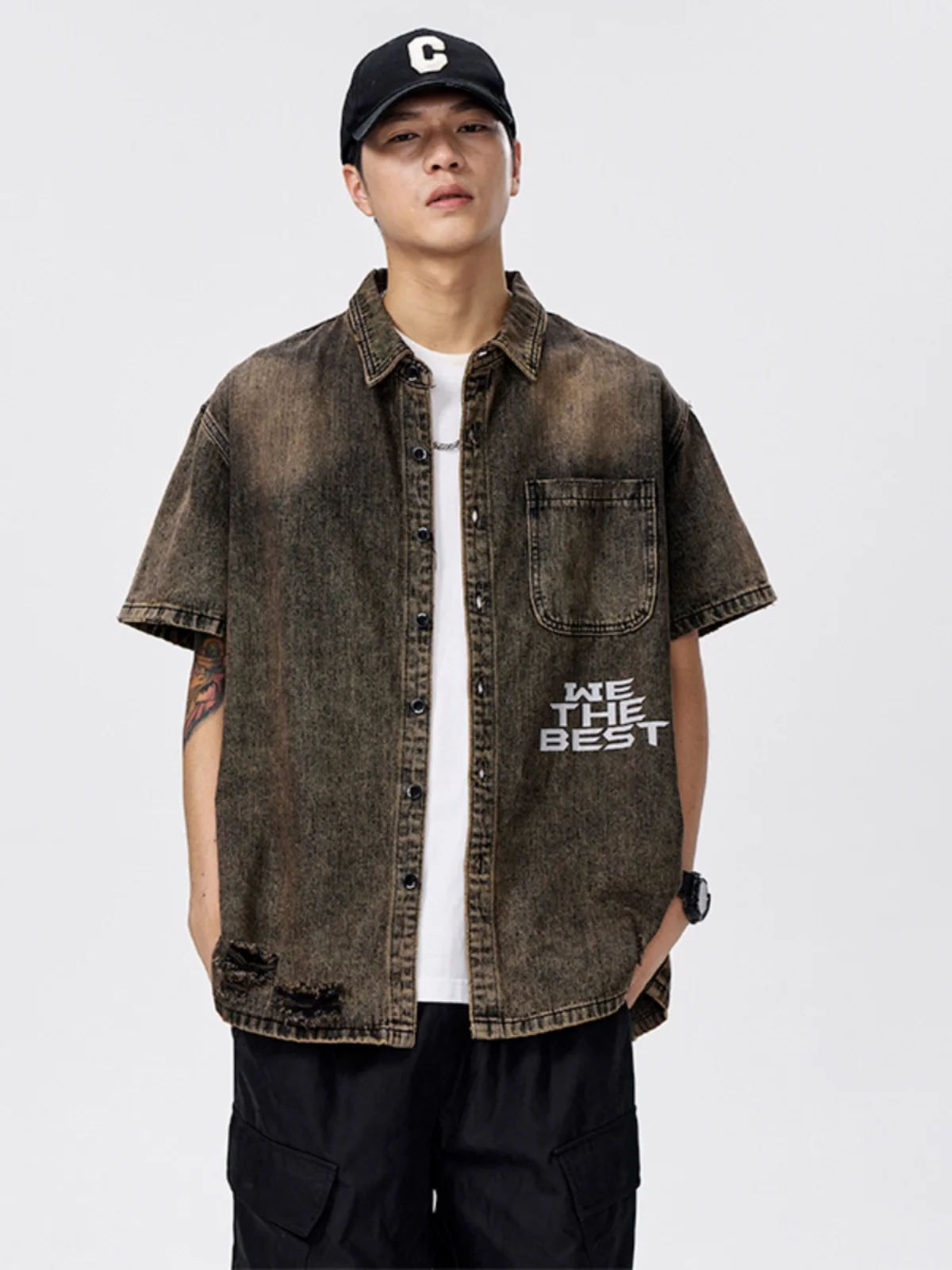 

Retro American Printed Hole Denim Shirt Men's Trendy Loose Casual Short Sleeve Shirt Casual Top for Men Autumn Wear