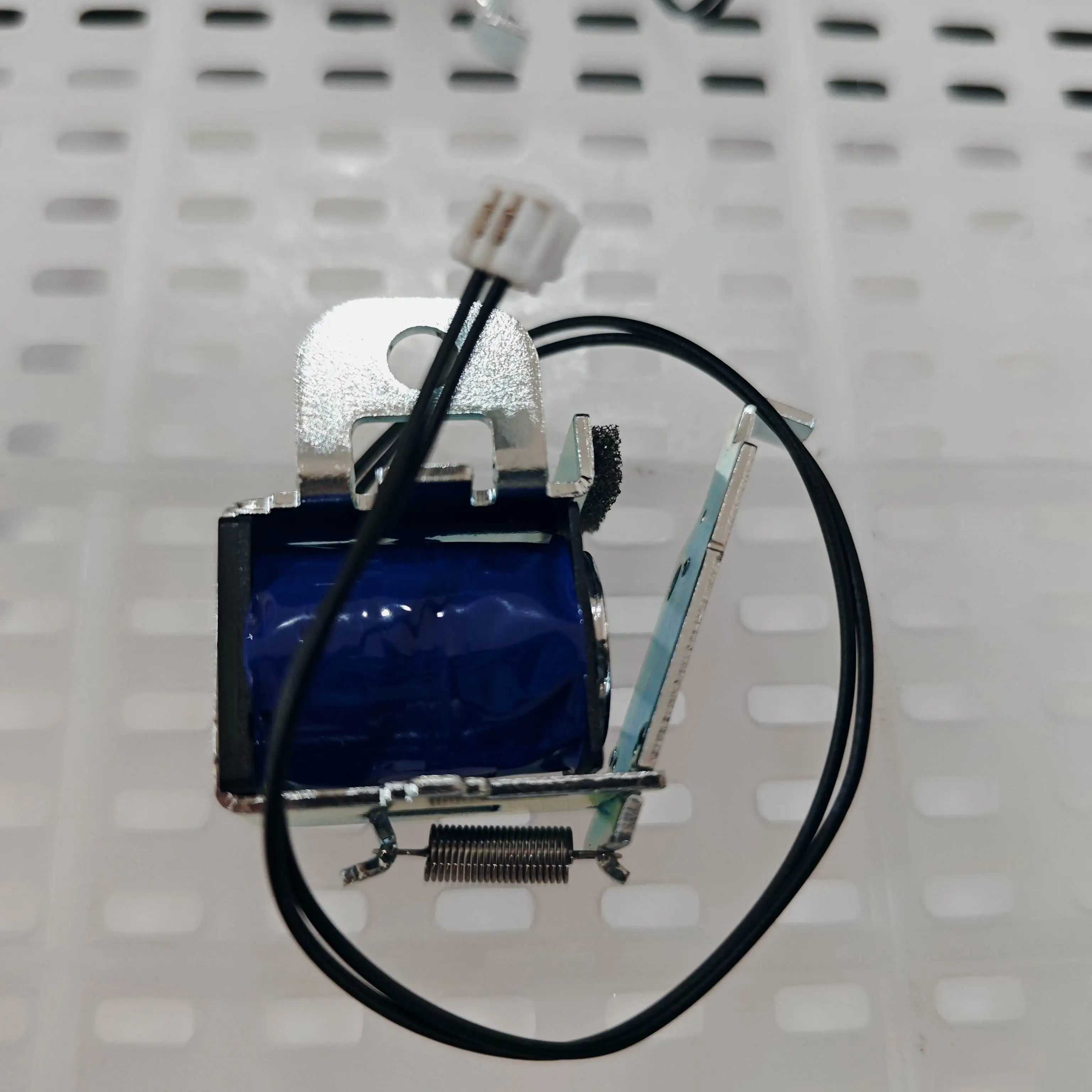 

1pcs. Pickup Solenoid RK2-0778-000 for HP LaserJet 1010 1012 1015 1018 1020 M1005 1022 1319 for Canon LBP2900 L90 L160