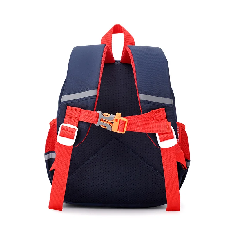 3-6 Year toddler backpack The babys shoulders preschool backpack Childrensfavorite fire truck cartoon style toddler backpack boy