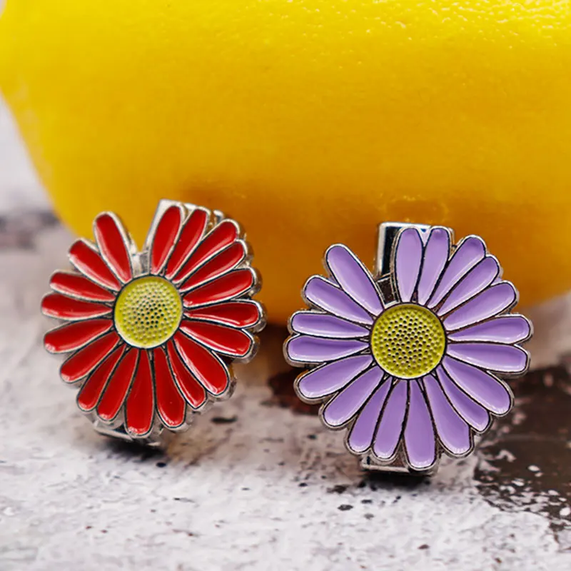 Weiou Lace Lazier Tips 28MM Flat String Flower Ends Pretty Sneaker Metal Aglets Easy Buckles Multiwarna Choose Screw Fixation