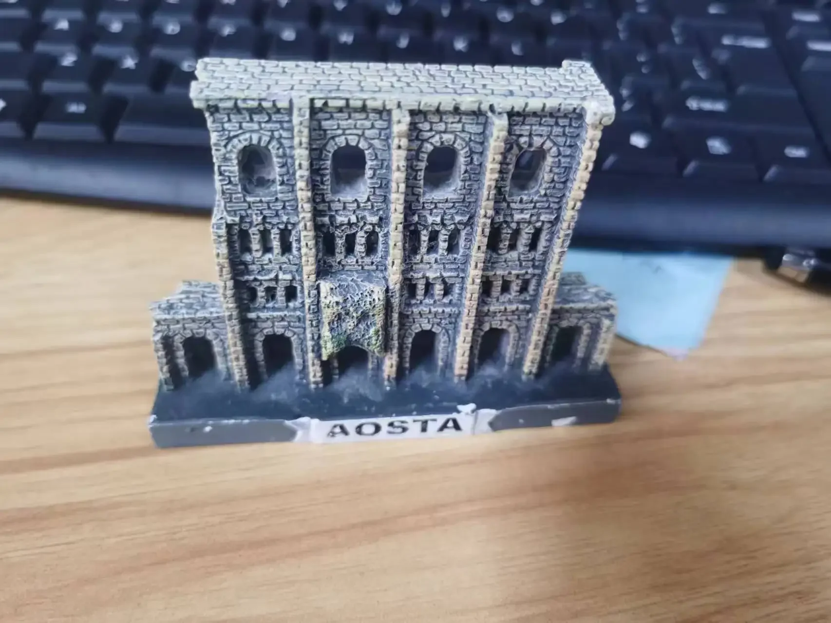 resin figure mental psychological sand table game box court therapy  building  aosta italy  model decor