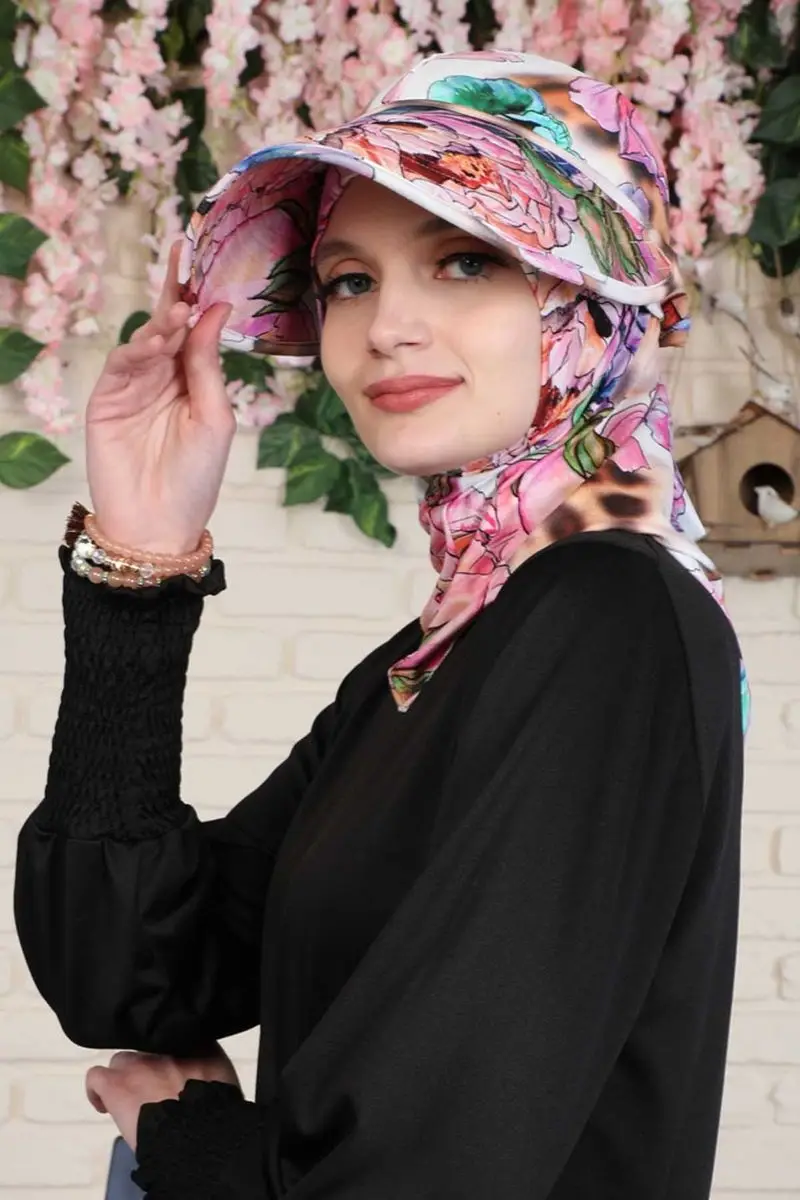 Combed Bone nature pattern with hat