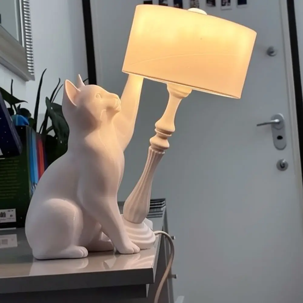 Cute Cat Gravity Lamp Creative Desk Light Decorative Animal Table Night Lighting White PLA Bedroom Ornament Gift