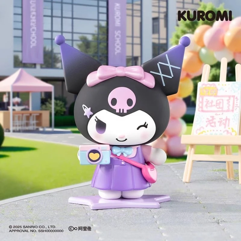 Sanrio Family Campus Diary Series Figuras Caja ciega de moda Adornos de juguete lindos Hermosos regalos kuromi