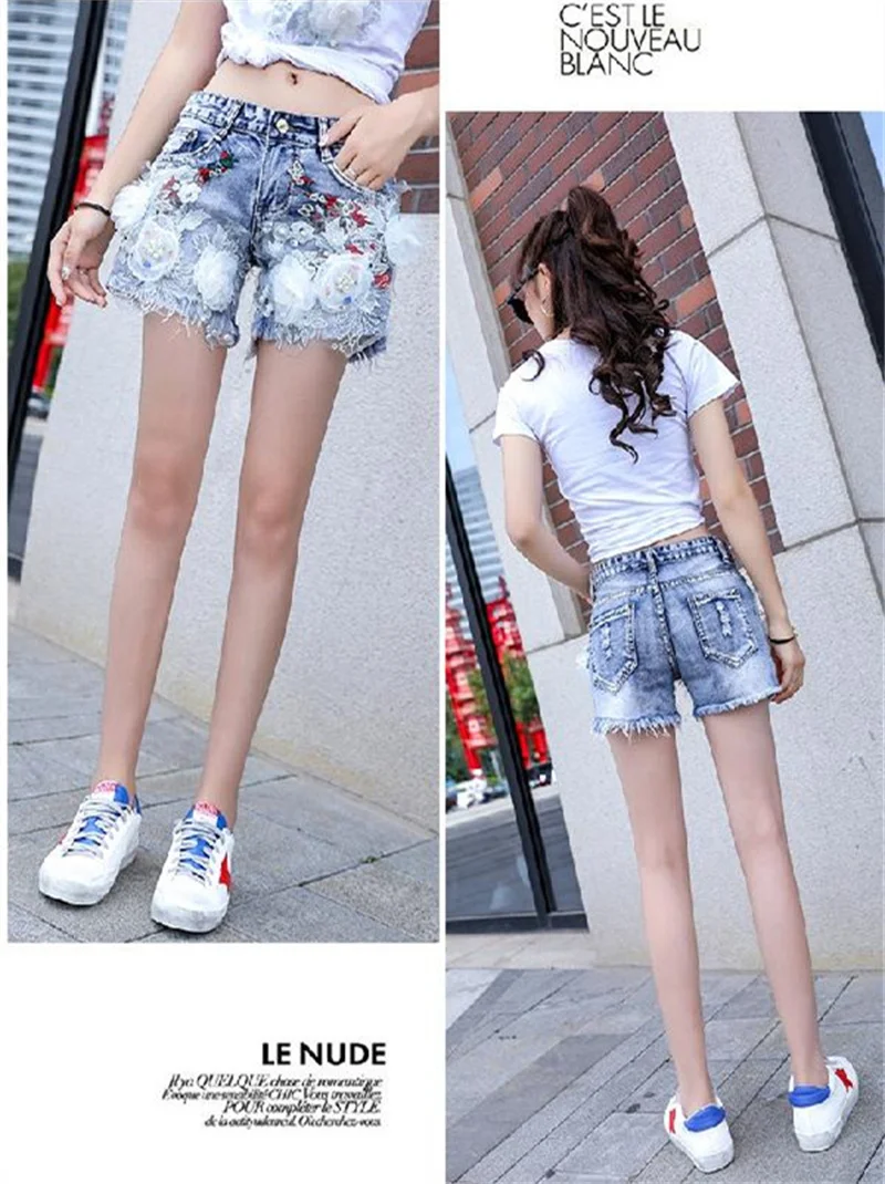 Fashion New Women's Spliced 3D Embroidery Flower A-line Denim Shorts 2025 Summer Trendy A-line Short Pants Female