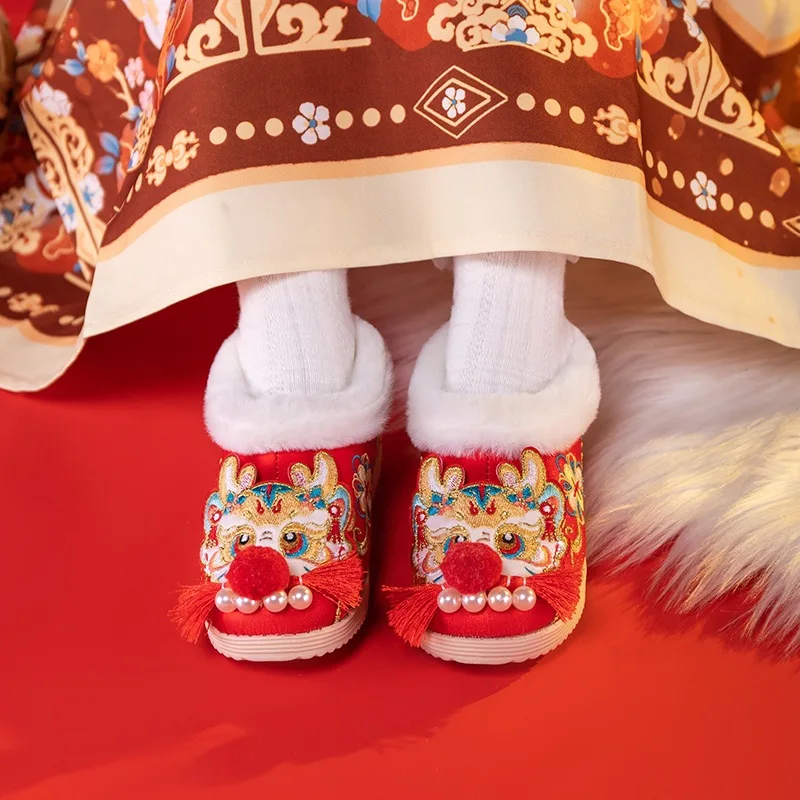 

CY306 2024 Winter New Hanfu Shoes Embroidered Children's Handmade Cloth Antique Dragon New Year Shoe