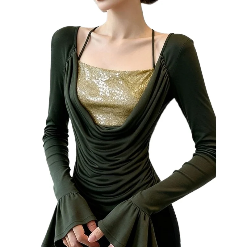 Bottom Shirt 2026 New Popular This Year, Beautiful and Good-looking Green Fake Two-piece T-shirt Top Women's Autumn and Winter