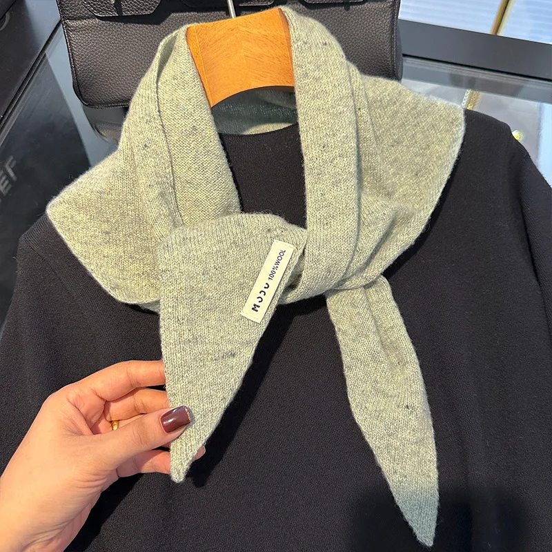 Britse Koreaanse Driehoek Sjaal Niche 100% Wol Driehoekige Sjaal Dames Hoofddoek Gebreide Sjaal Multifunctionele Warme Gebreide Sjaal