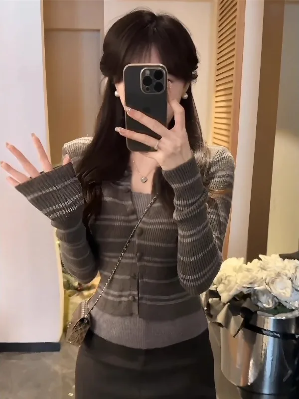 

Женский модный корейский трикотажный топ в клетку с цветовыми блоками, с длинным рукавом, с открытым воротником, стандартной длины, осенний